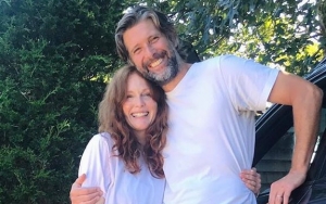 Julianne Moore Gushes Over Husband Bart Freundlich on 17th Wedding Anniversary