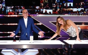 'AGT' Recap: Sofia Vergara Snaps at Howie Mandel for Calling One Act 'Depressing'