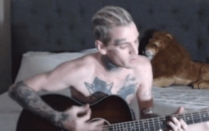 Aaron Carter Takes Shower and Plays Guitar Naked During Porn Debut
