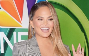 Chrissy Teigen Receives Botox to Fight Pregnancy Headache