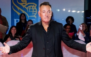 Bruce Springsteen Confesses to Using Guitar Gift From Fan to Work on 'Letter to You'