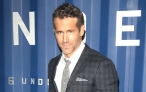 Ryan Reynolds to Proceed With Bid for English Soccer Team Wrexham