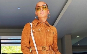 Jennifer Lopez Becomes the Third Icon Award Recipient at People's Choice Awards