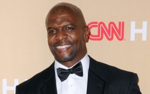 Terry Crews Ridiculed for Directly Drinking River Water in New Video