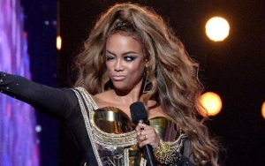 'DWTS' Executive Producer Defends Host Tyra Banks Following Major Mishap