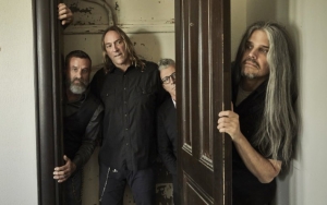 Tool Frontman Left With Damaged Lungs Following Battle With Covid-19