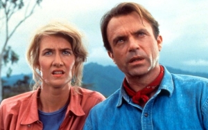 'Jurassic World: Dominion' Set Photos Reveal Romantic Storyline for Two Classic Characters