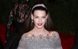 Linda Evangelista Supports Women Accusing Ex-Husband of Rape: I Believe Them