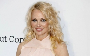 Pamela Anderson Laments Over Separation From Sons Caused by Coronavirus Pandemic