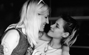Kristen Stewart's Girlfriend Dylan Meyer Shares Their Intimate Pic to Urge Fans to Vote