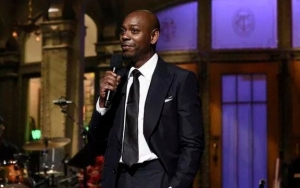 Dave Chappelle Slams White People for Refusing to Wear Masks in 'SNL' Monologue