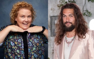 Fortune Feimster Confesses to Failing to Help Stranded Jason Momoa in Arizona Desert