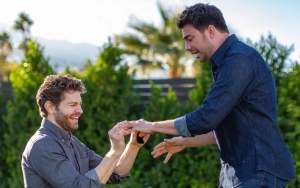 'Mean Girls' Star Jonathan Bennett Serenaded by BF Jaymes Vaughan in Romantic Proposal