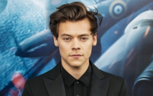 Harry Styles Willing to Sacrifice His Comfort in Conversations About Race