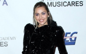 Miley Cyrus Jokes Her New Mullet Hair Is Genetic