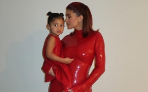 Kylie Jenner Treats Fans to Never-Before-Seen Picture of Newborn Stormi