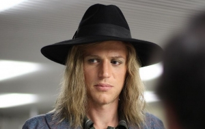 Johnny Flynn Calls David Bowie Biopic 'Really Dark Little Film' as He Slams 'Unhelpful' Trailer