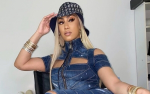 Queen Naija Shares Video of Her Failed #BussItChallenge: 'I Don't Have Meg Knees'