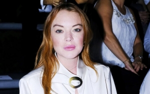 Lindsay Lohan Asks Gay Fan to Delete Video Supporting Her to Come Out to Her Parents