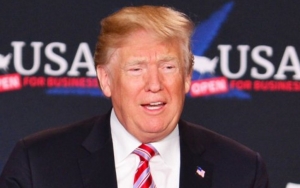 Trump Hires New Lawyers After His Defense Team Quit Less Than 2 Weeks Before Impeachment Trial