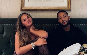 John Legend Roasted by Chrissy Teigen for Snubbing Her in Grammy 'Acceptance Speech'