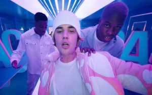 Justin Bieber Goes Retro in Music Video for 'Peaches'