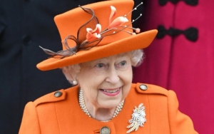 Man Arrested After Suspicious Package Is Found at Queen Elizabeth II's Edinburgh Home