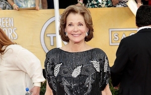 'Arrested Development' Star Jessica Walter Passes Away at 80