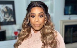 Niecy Nash Stresses She Wasn't 'Sexually Repressed' During Two Marriages With Men