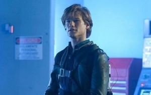Lucas Till Pens 'Love Letter' to Co-Stars and Crew After 'MacGyver' Cancellation