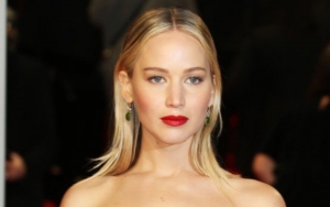 Jennifer Lawrence Looks Downcast During Outing With Husband Amid Rumors of Marital Issue