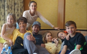Mark Wahlberg Pays Tribute to Late Mom With Throwback Pic of Her and His Kids