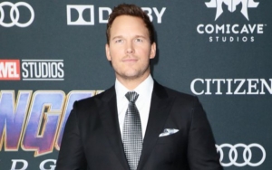Chris Pratt Shares Adorable Rare Selfie With His Kids: 'Baby Time!'