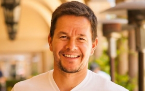 See Mark Wahlberg's Shocking Transformation After Gaining 20 Lbs. in 3 Weeks for 'Father Stu' Role