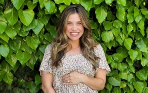 Danielle Fishel Announces Pregnancy on 40th Birthday