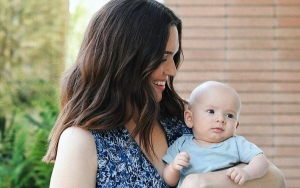 Mandy Moore Finds COVID-19-Era Award Shows 'Kind of Ideal'