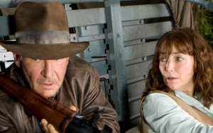 Karen Allen Insists Harrison Ford's Indiana Jones Is Not a 'Pedophile' 
