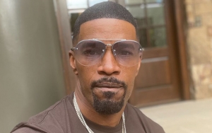 Jamie Foxx Caught Cozying Up to Mystery White Lady on Florida Vacation