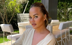 Chrissy Teigen Asks for Opportunity to Self-Improve After 'Humbling' Cyberbullying Scandal