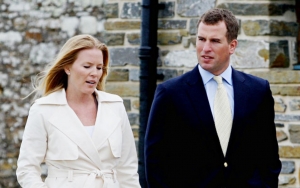 Queen Elizabeth's Eldest Grandson to Share Children's Custody With Ex Following Divorce Finalization