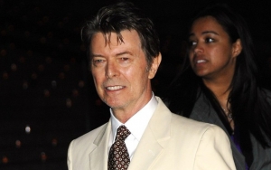 David Bowie's Painting Found in Trash Draws Online Bidding War