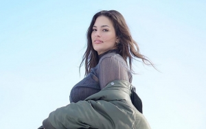 Ashley Graham Bares Baby Bump as She's Pregnant With Baby No. 2