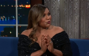 Stephen Colbert Apologizes to Mindy Kaling for Walking In on Her She Was Almost Naked