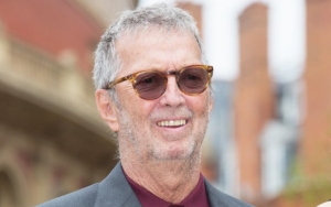 Eric Clapton Refuses to Perform at U.K. Venues Requiring Proof of COVID Vaccination