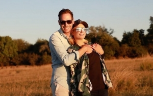Paris Hilton Allegedly Expecting First Child With Fiance Carter Reum