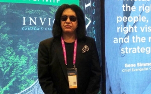 Gene Simmons Sets First Art Exhibition in October