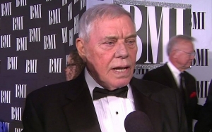 Country Music Star Tom T. Hall Dies at 85