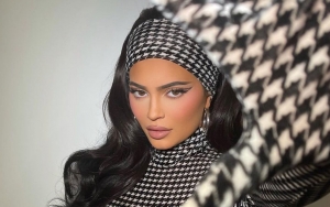 Kylie Jenner Posts New Bikini Pic and Videos Amid Pregnancy Reports