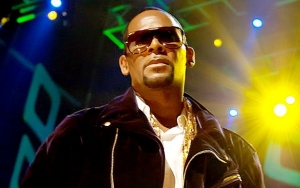 R. Kelly Allegedly Forced Girlfriends to Create 'Embarrassing Videos and Fake Letters' as Collateral