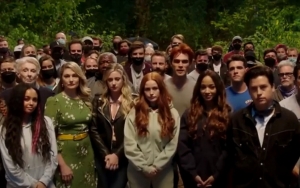 'Riverdale' Cast Rallying Around Creator as Father Is Jailed on 'Completely Bogus Charges'